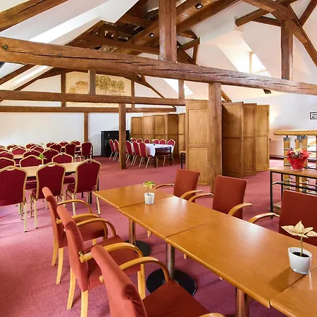 Hotel Certousy-3